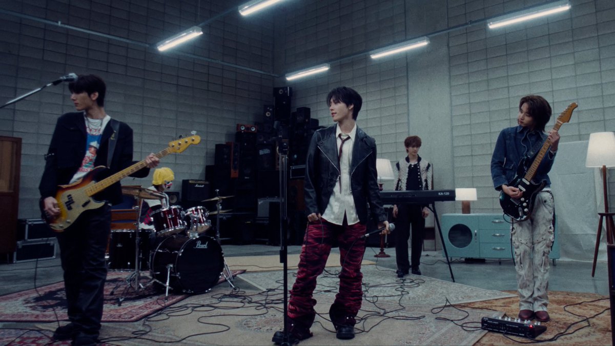 hrtz.wav (하츠웨이브) tweet media