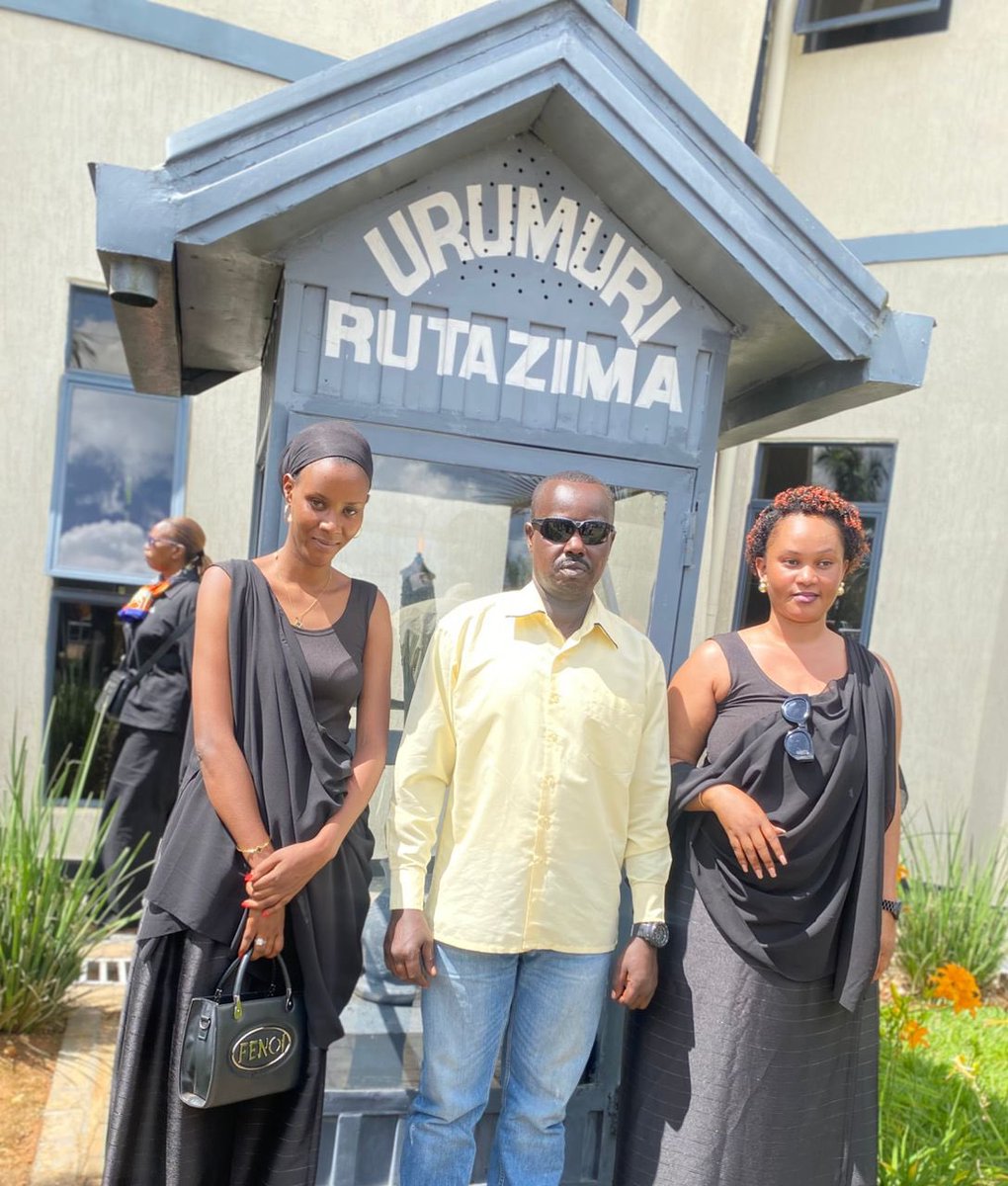 Kagarama04's tweet photo. Tuzahora tubibuka babyeyi, bajye💔😍tubahoza k’umutima.jenoside yakorewe abatutsi mata 1994 ntizojyere ukundi. https://t.co/feI9CXhGcY