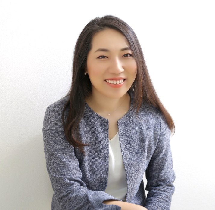 cryptodotnews's tweet photo. JUST IN: Across Ventures, led by former Ripple VP Emi Yoshikawa, partners with SBI Holdings to launch a $1B fund-of-funds targeting micro VCs in AI, blockchain, fintech and more https://t.co/v06vc5pAxd