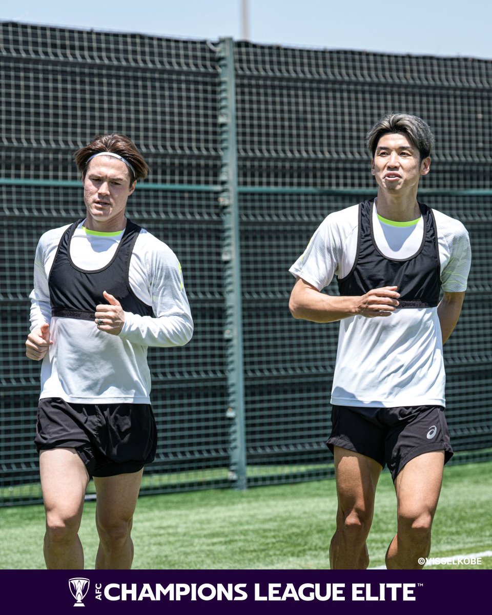 J_League_En's tweet image. Heading to the top of Asia! 🇯🇵🔥 
Here is a look at Vissel Kobe as they continue training in Saudi Arabia, aiming to become AFC Champions League Elite 2025/26 champions! 📸🔴

#JLEAGUE 
#football 
#visselkobe        
#ACLElite