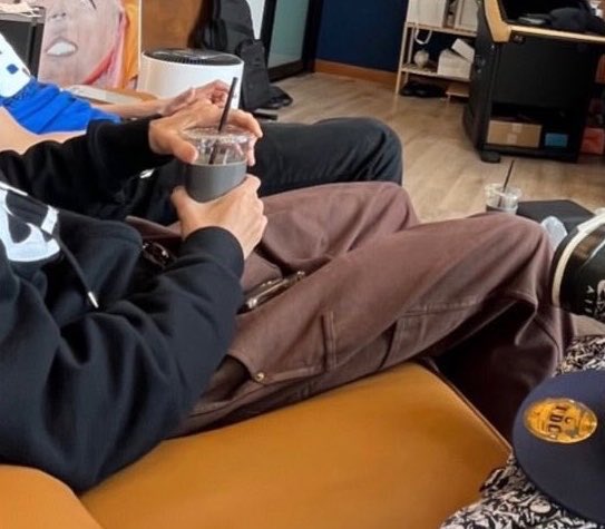 ᴿᴱᴹ tweet media