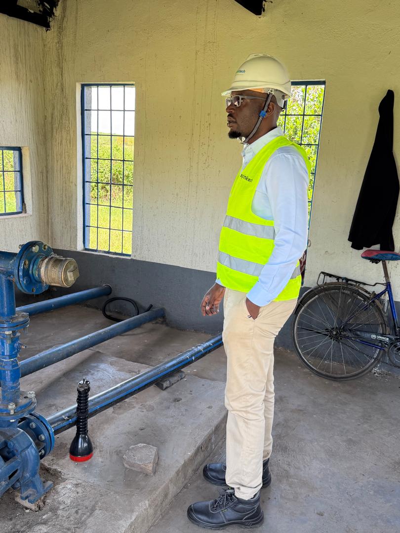 sprinktech's tweet photo. Last week,we carried out a site handover with @UgandaRedCross 💧
Kicking off improvements to the water source and pumping system for reliable community access.
#Sprinktech #Water #Irrigation #Sustainability https://t.co/L260A9KOEp