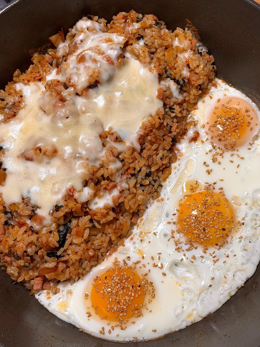 침고임 tweet media