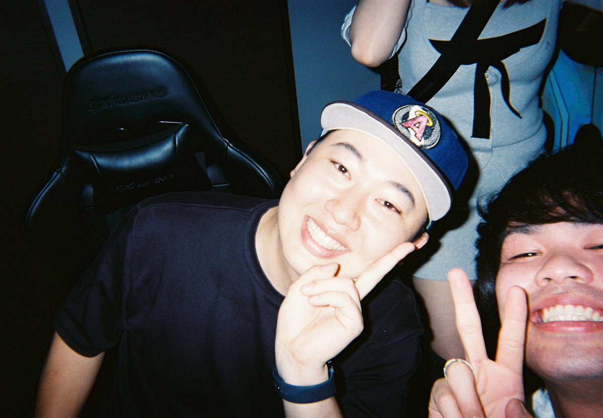 れいな tweet media