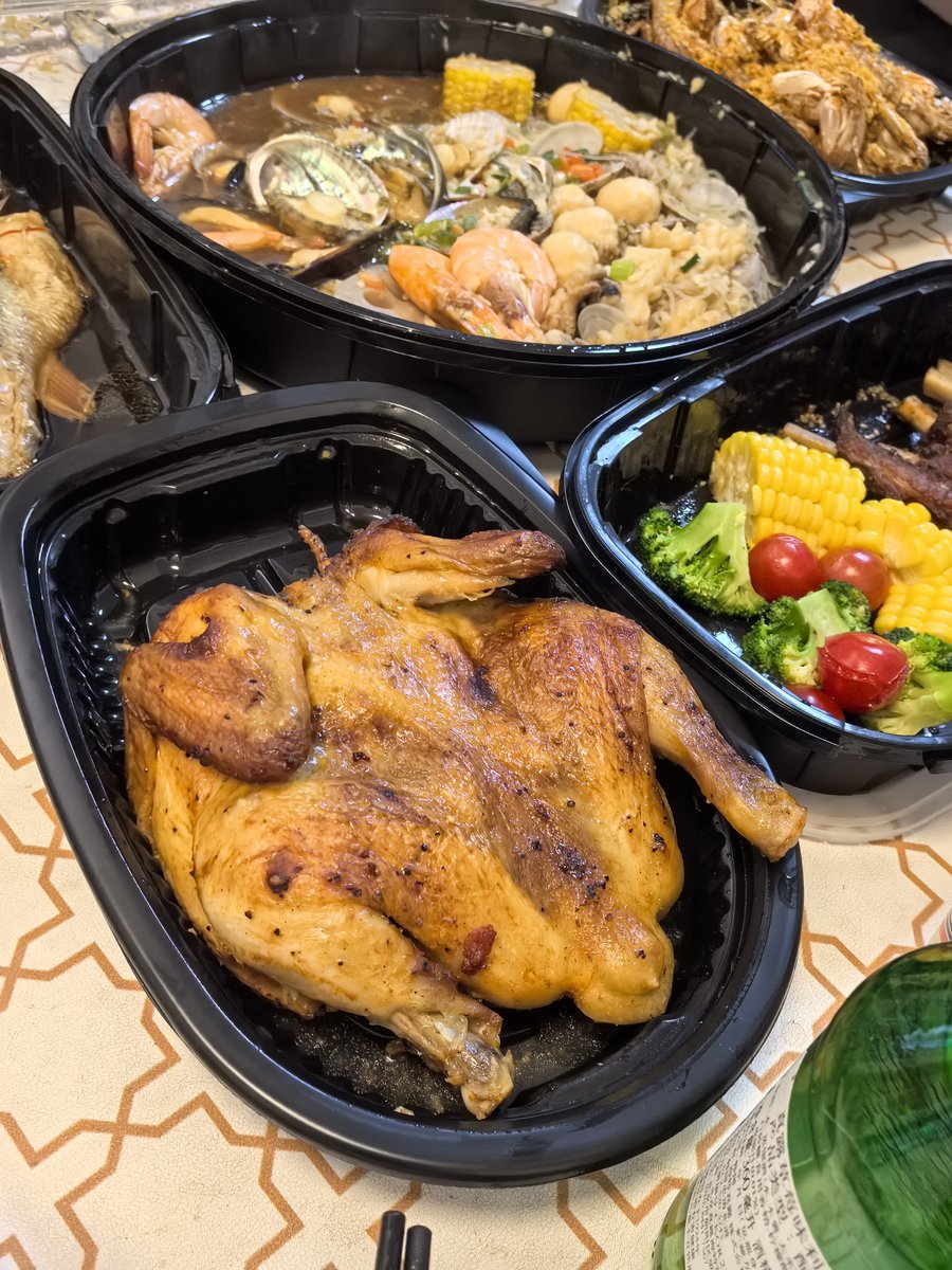 Chris Huffman tweet media