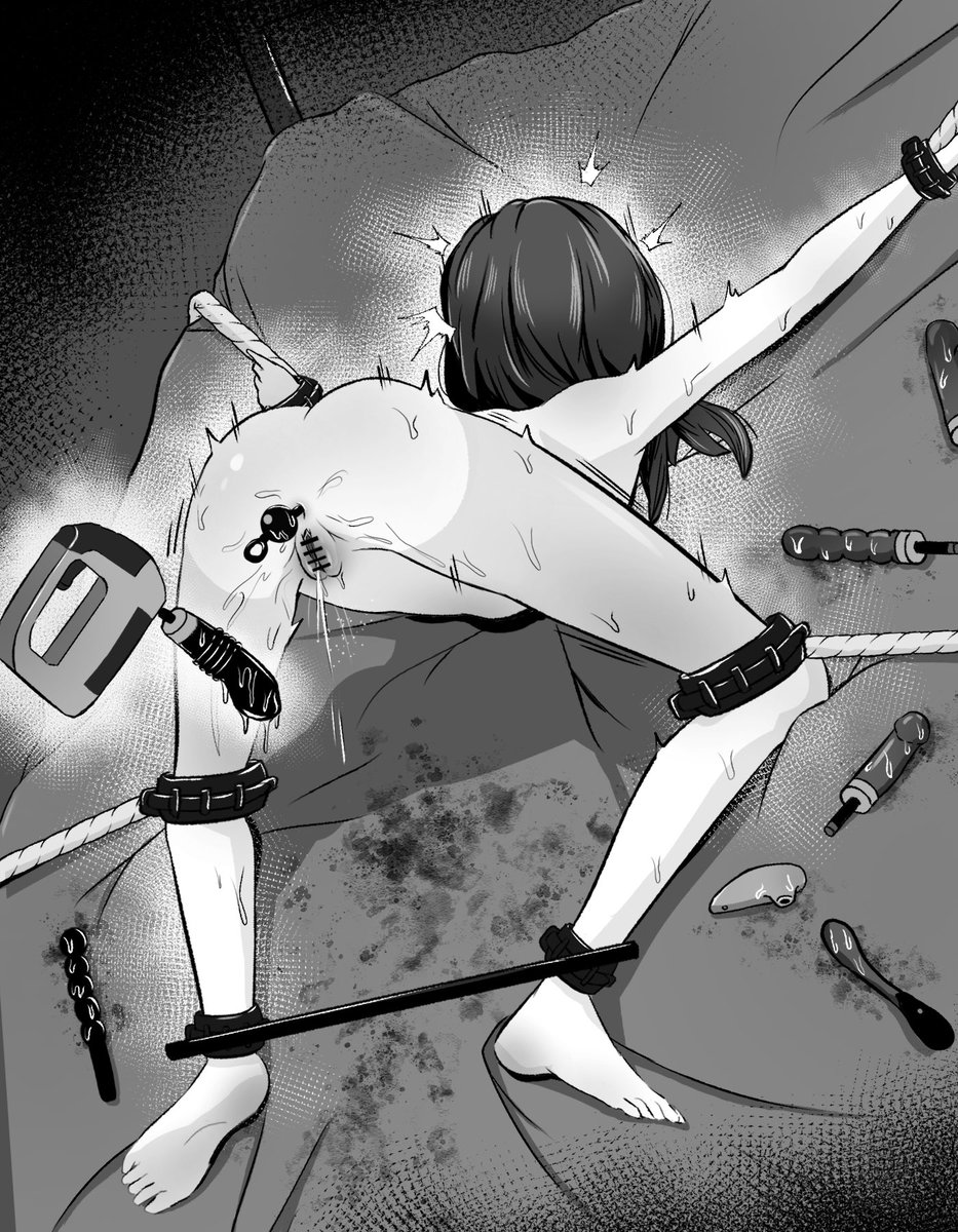 #凍結祭りでフォロワー減ったから自己紹介して逆に増やす
拘束されて色々な道具で責められてる絵をよく描いてます 