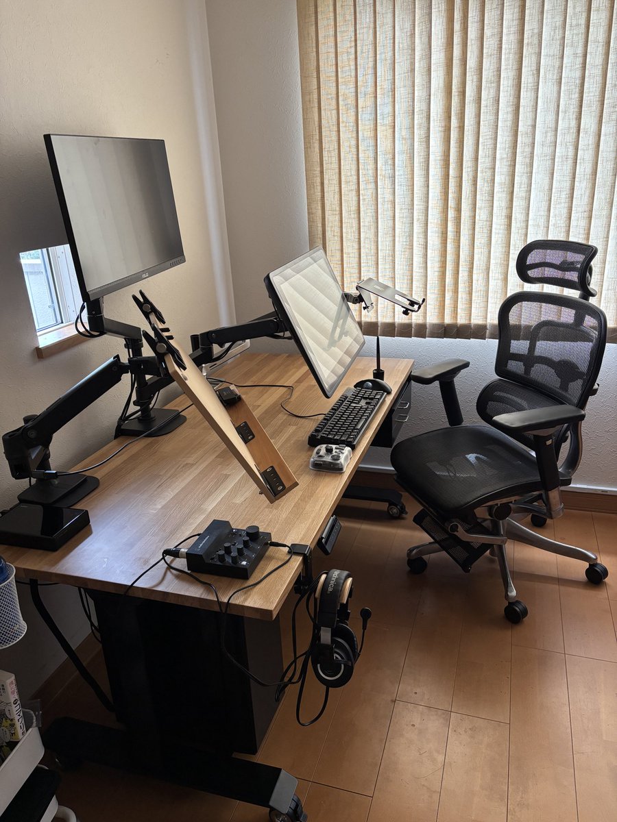 なるちくC107火曜日 南１ホールPブロック－04b tweet media