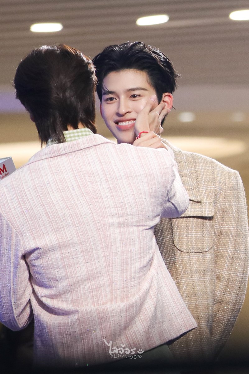 ไลอ้อร •ᴗ• tweet media