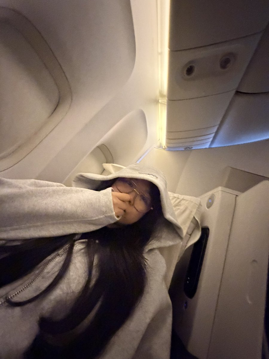 Climmb9 | A-🐈‍⬛ | Liwanag ni Felip | tweet media