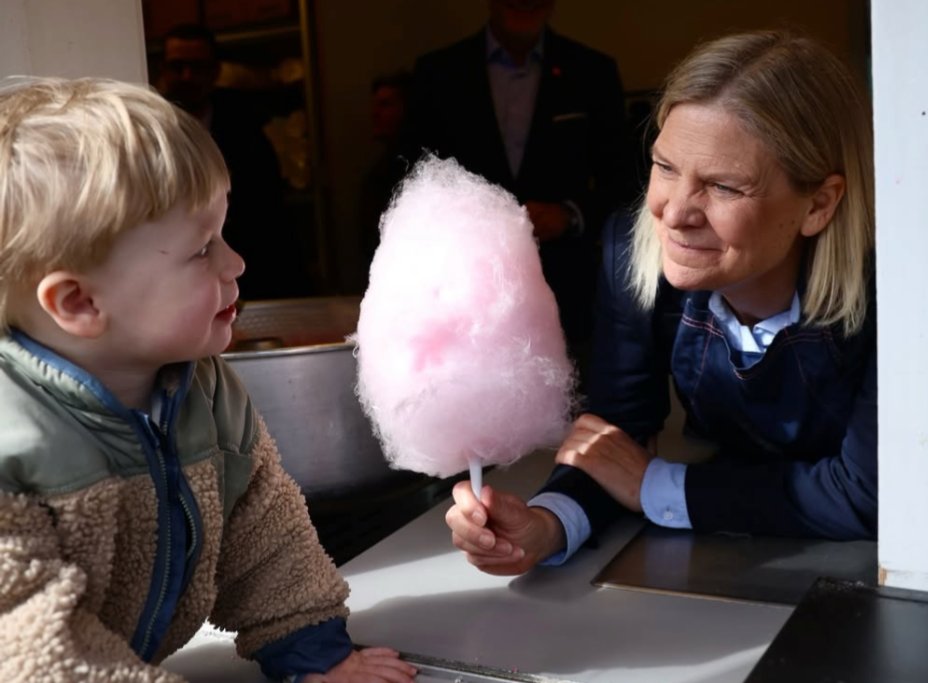 Carl Eos tweet media