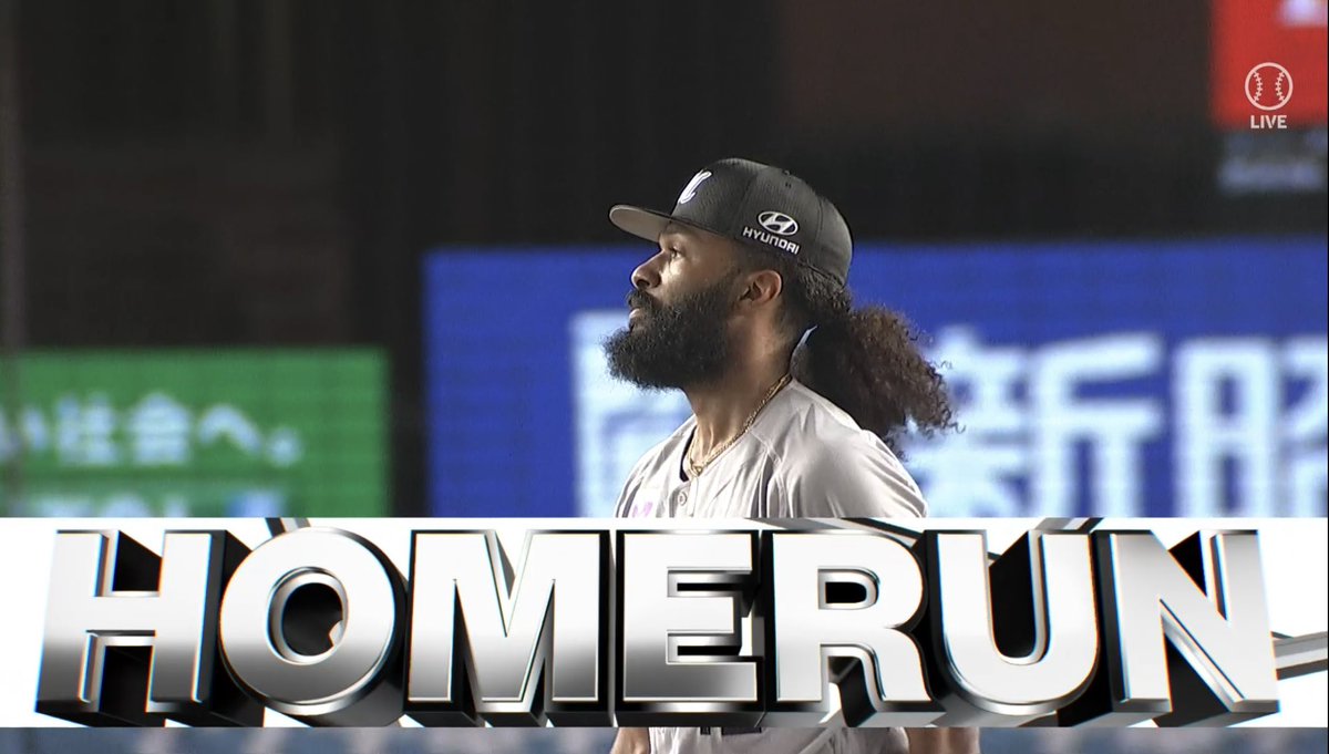 ともちゃ tweet media