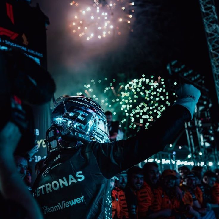 heli #GR1ND tweet media