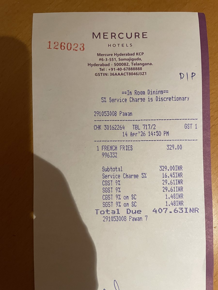 sameer_svhyd's tweet photo. @All - took a pit stop at mercure kcp hyderabad today while doing a road trip and pathetic service with over charged bills honest feedback waste of money @jagograhakjago #socialmedia  #marcurehyderabad https://t.co/xffbHRQhpJ