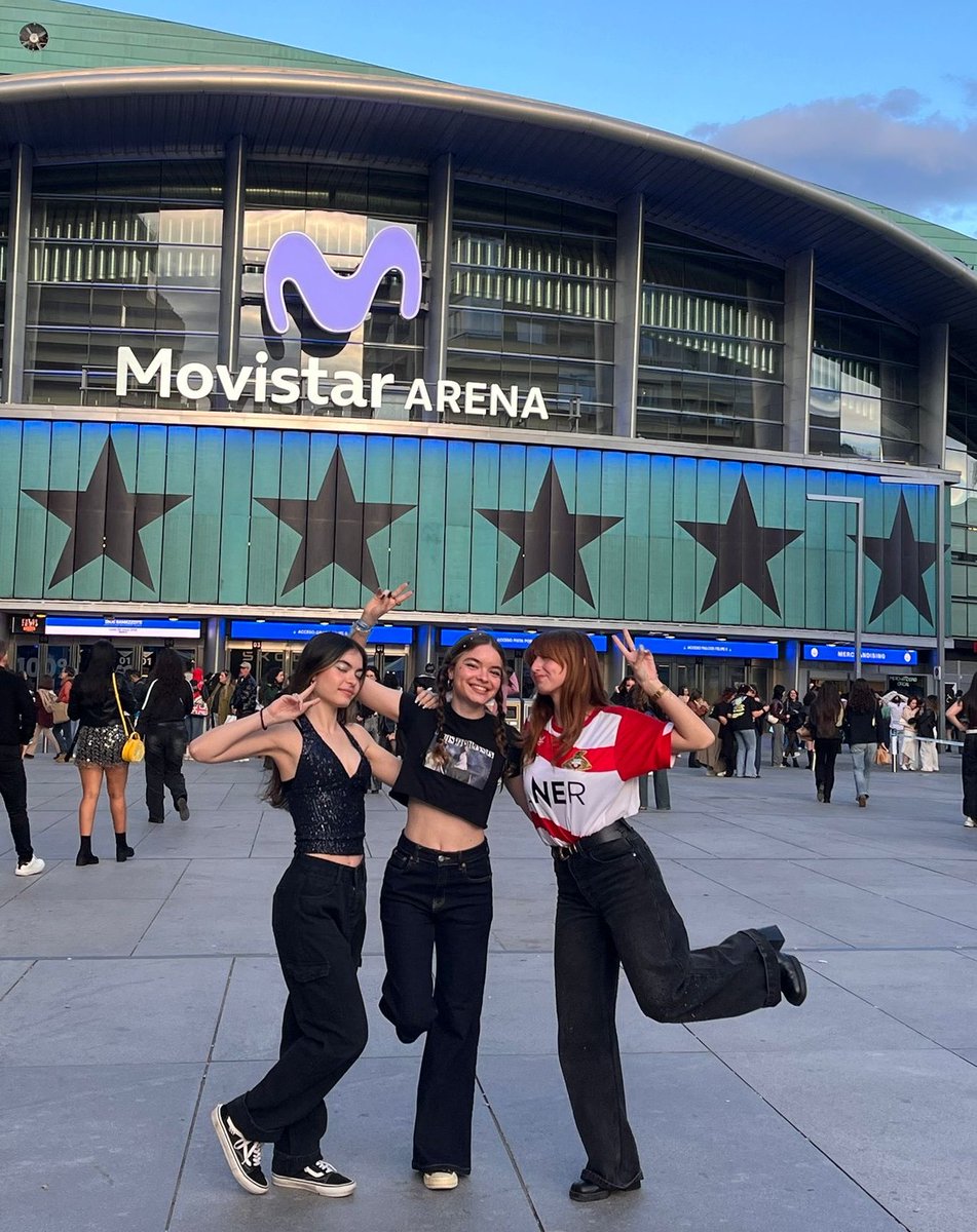 donnyeskimo's tweet photo. those stupid jokes only we know ❤️ https://t.co/11mUNP8nE7