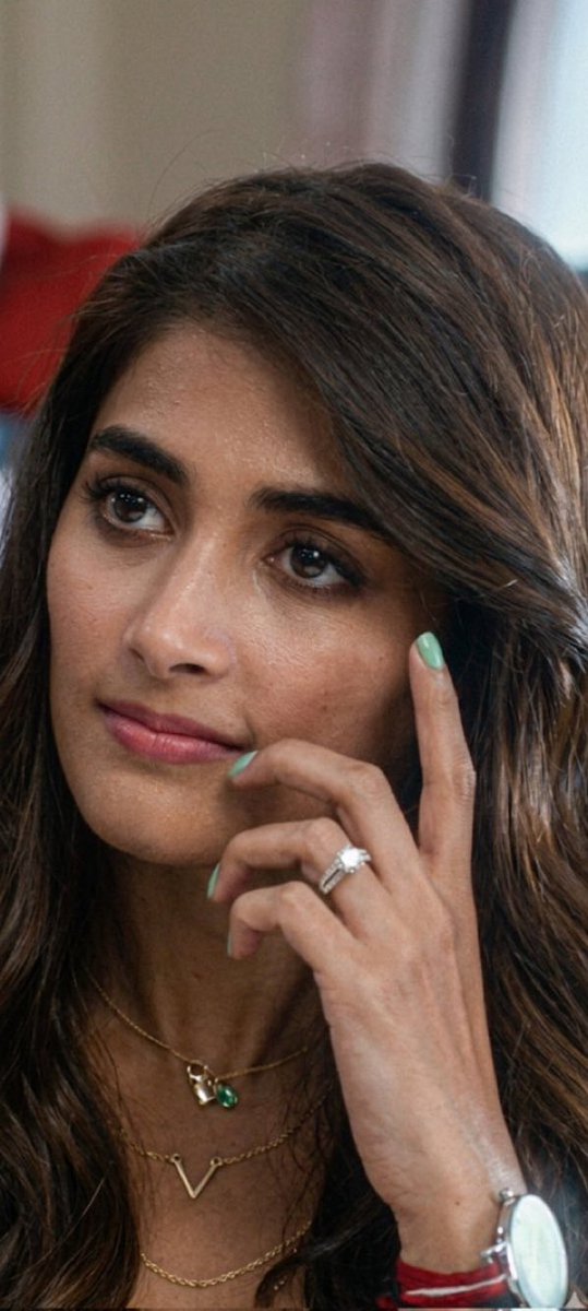 Bhavika 🤍 tweet media