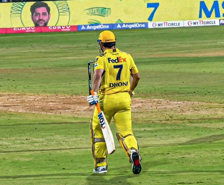 MAHIYANK™ tweet media