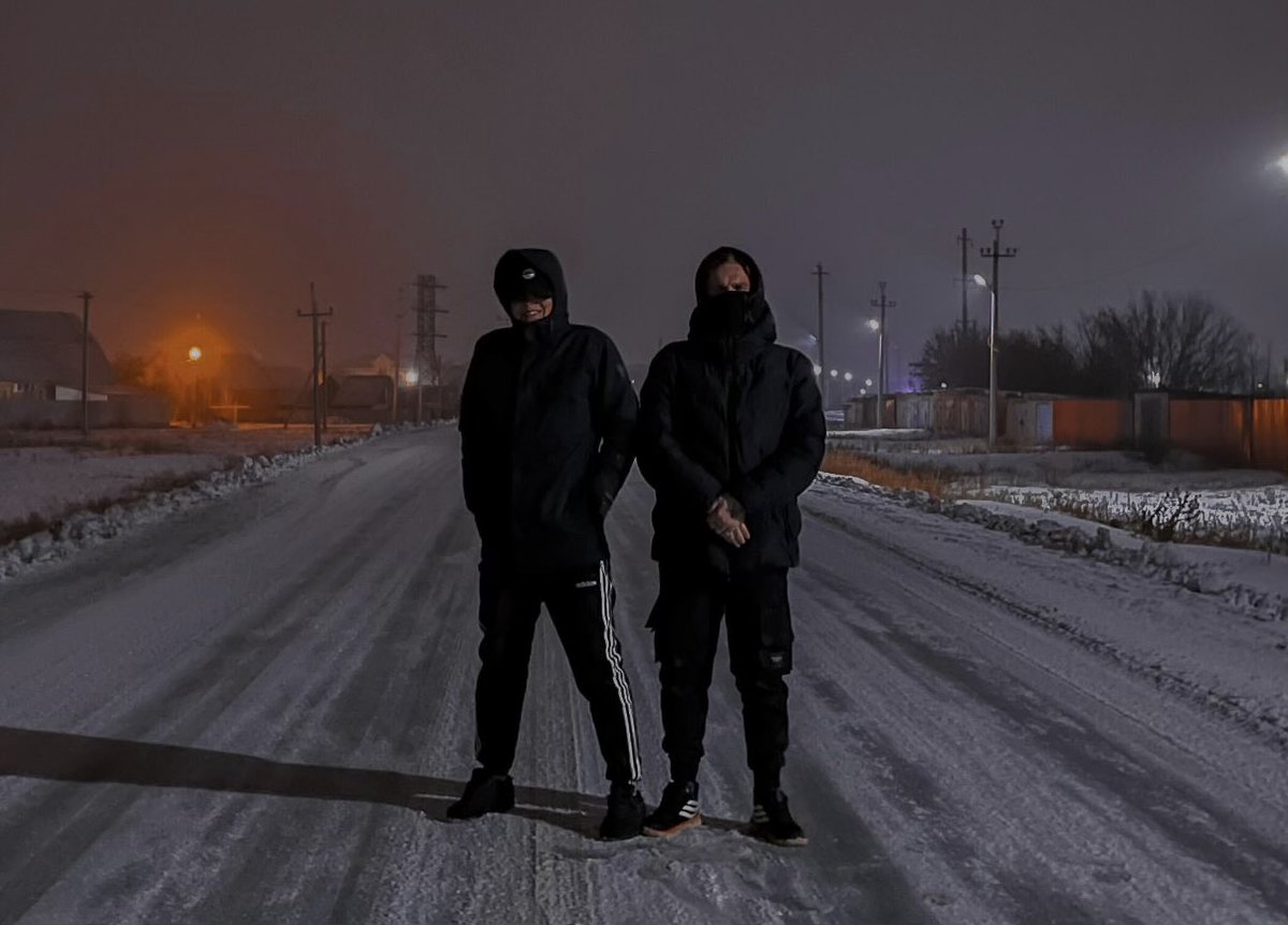 Бака 馬鹿 😶 tweet media