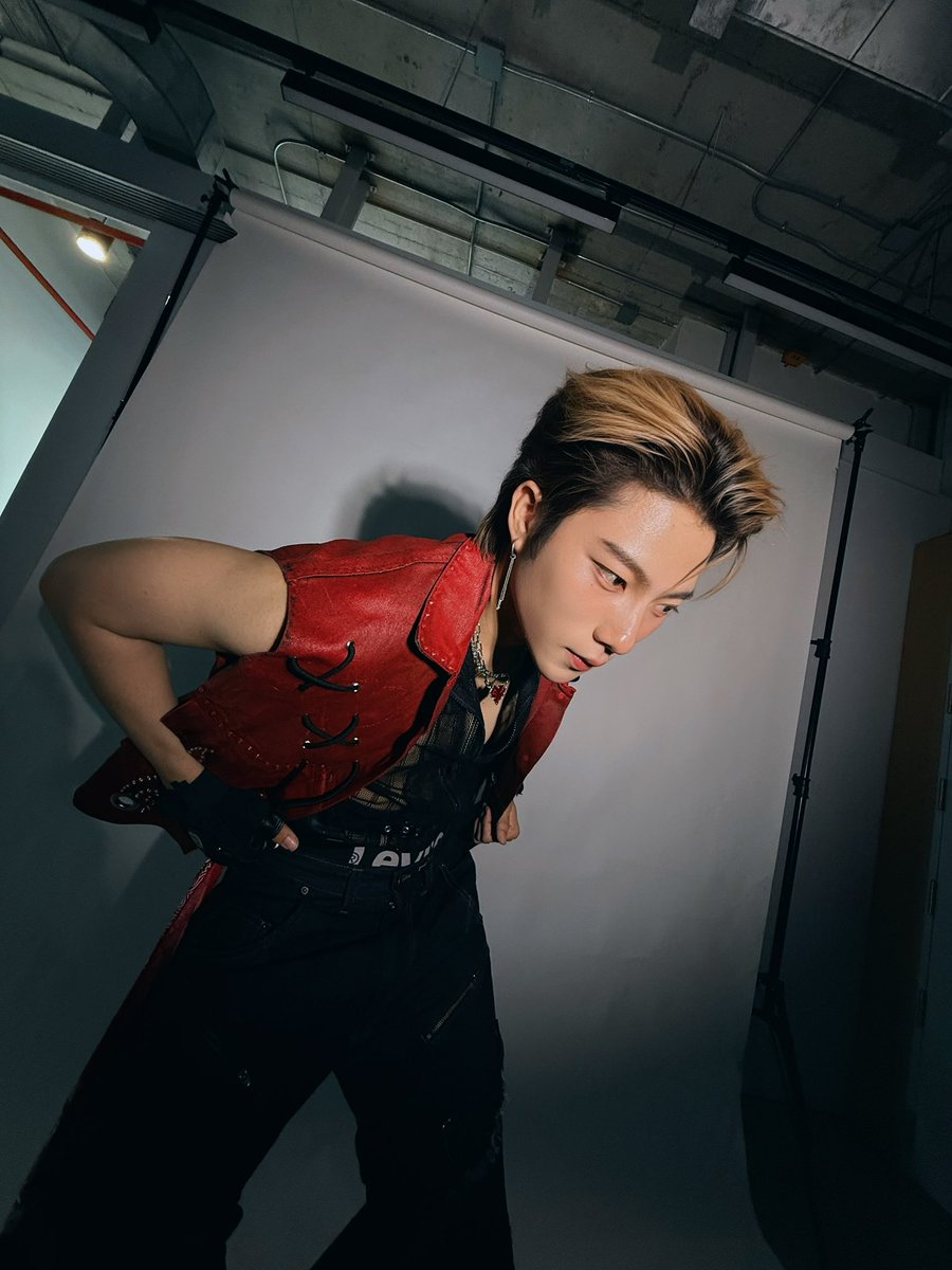 SuperThai official tweet media