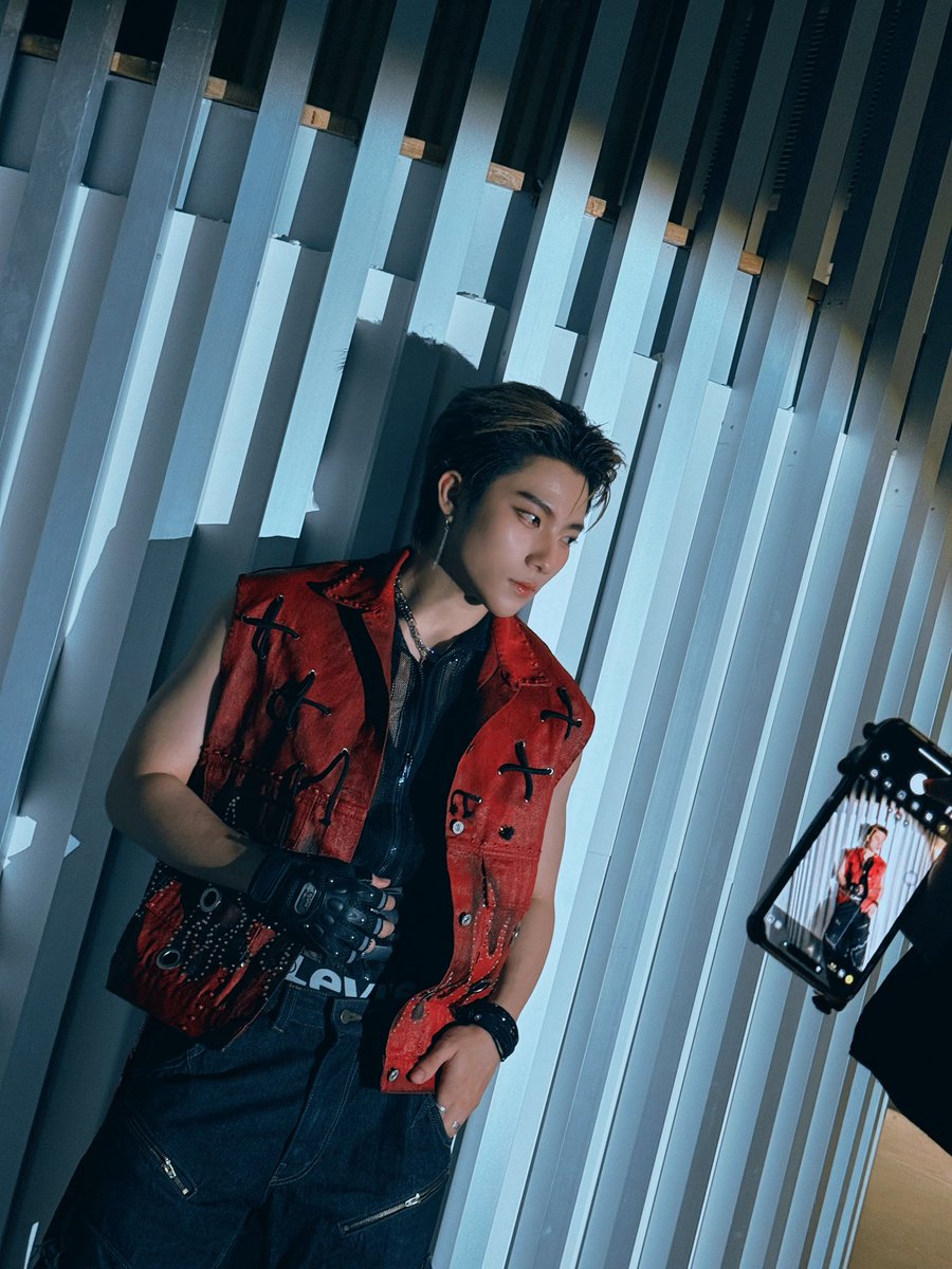 SuperThai official tweet media