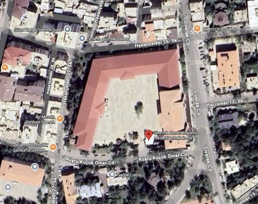 Emergenza24's tweet image. 🔴[14.04-12:30] #Siverek #Sanliurfa #Turchia #Turkey 
👉SPARATORIA IN UNA SCUOLA 
👉Liceo Ahmet Koyuncu per l'Istruzione Professionale e Tecnica Anadolu.
ℹ️Bilancio provvisorio:
👉+16 persone colpite (tra cui un poliziotto e 4 insegnanti) alcuni in condizioni critiche
👉morto lo