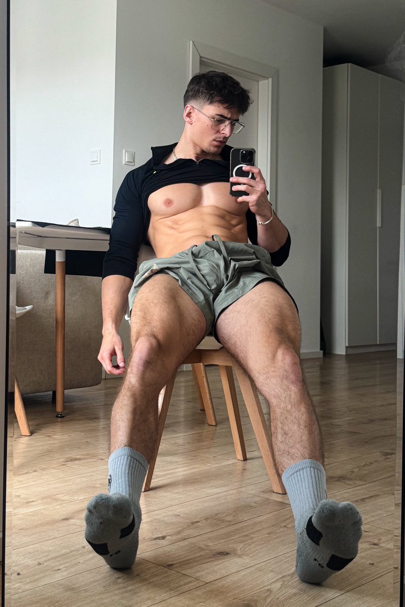 xpalokoo's tweet photo. RT if you like being teased
Reply if you can handle more https://t.co/6ZXbsl8L2U