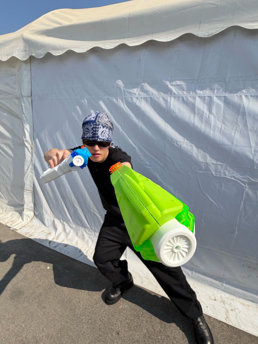 riize archive tweet media