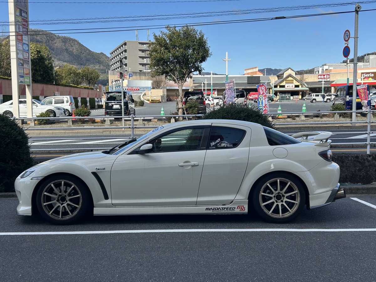 rx8_40_taku's tweet photo. 横から見るとかっこいいな〜笑 https://t.co/uq7eoYhhxN