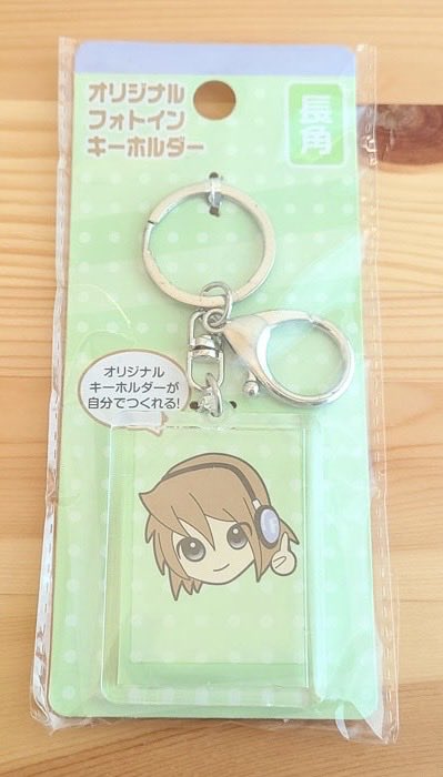 akky_taka13's tweet image. 用意するものはこの2つのアプリとセリアの「長角」のキーホルダーと40円！続きはALTで！