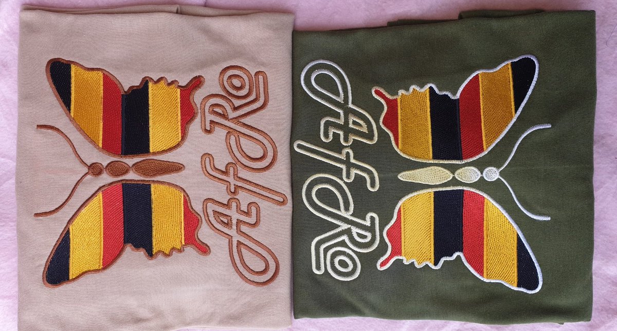 King_Byomulongi's tweet image. #ChimpWarsUganda #EploreUganda #PearOfAfricaPrimates #PrimateCapitalOfTheWorld
@African_Royals |  🌍AfRo🌍  |  
🇺🇬Af🦋Ro🇺🇬