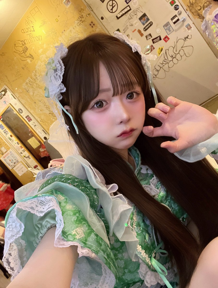 nana_SEKAIE's tweet photo. すきか？ https://t.co/1SHKtYvtgk