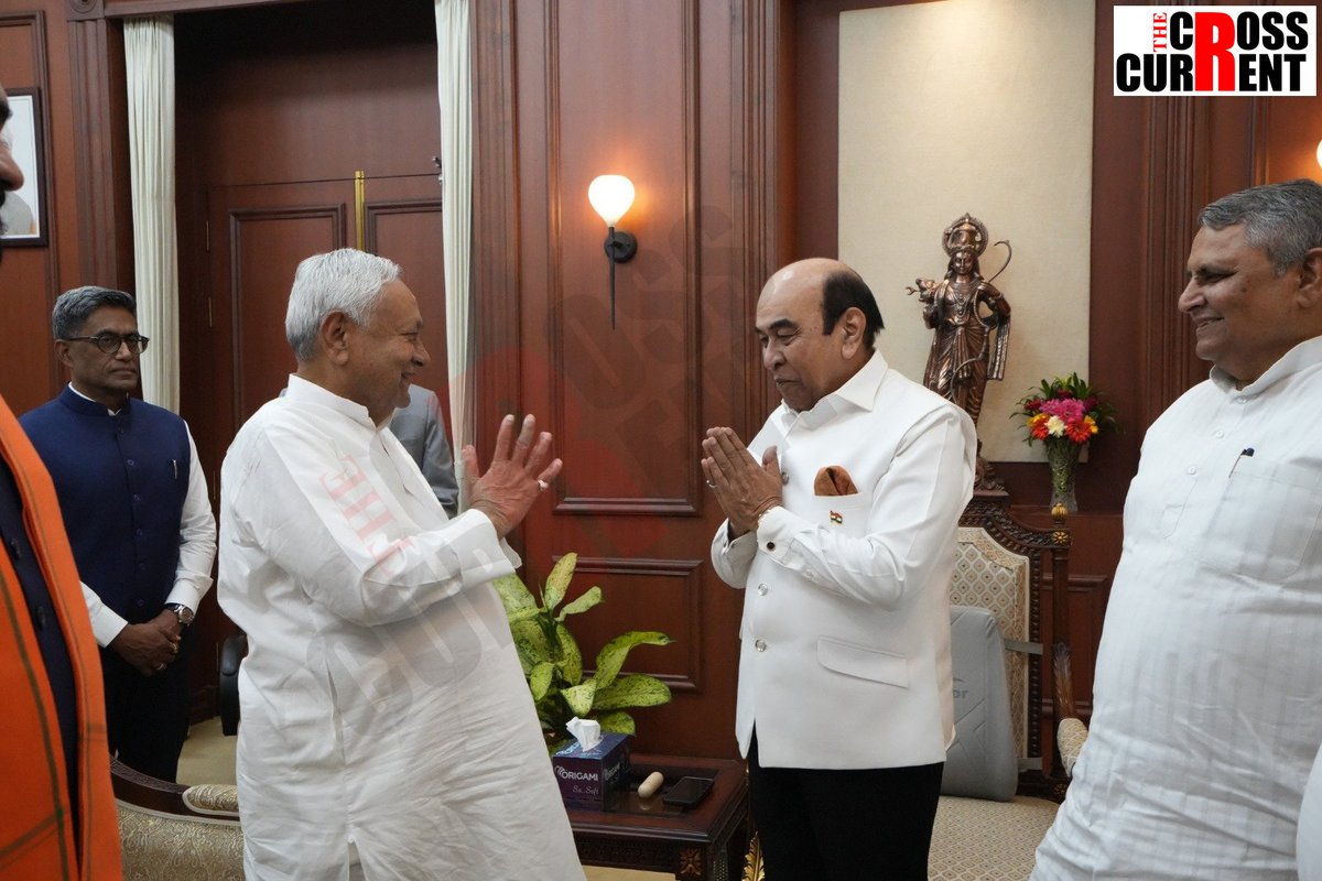 TheCrosscurrent.in tweet media