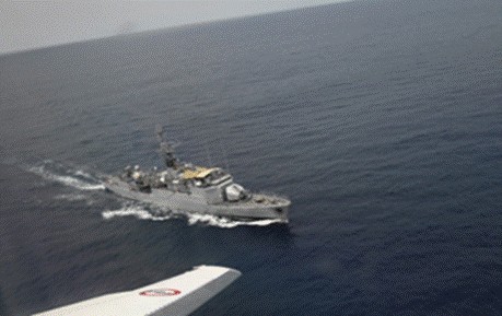 premar_ceclant's tweet photo. ⚓️ Mission Corymbe | Un patrouilleur de haute mer (#PHM) et un #Falcon50 Marine ont été déployés au large du Cap Vert et du Ghana.

Depuis plus de 30 ans, la mission #Corymbe incarne l’engagement constant de la France dans le golfe de Guinée. À travers une présence maritime quasi permanente, les forces françaises contribuent à la stabilité régionale, à la sécurité des routes maritimes et à la lutte contre les menaces comme la piraterie et la pêche illégale.

🚢 Corymbe, c’est avant tout une mission de #coopération, de prévention et de soutien, au service de la paix et de la stabilité :
• Des partenariats solides avec les marines africaines
• Des exercices conjoints pour renforcer les capacités locales
• Une action concrète pour la #sécuritémaritime internationale.