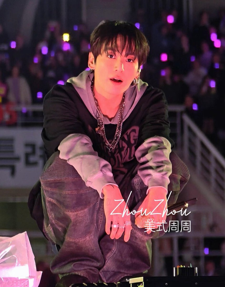 jungkook tweet media