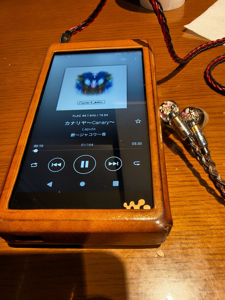 KYOTO_jin1982's tweet photo. 仕事帰りに、一息つきながらポタオデ。
akiさんの歌声が沁みる。。
#夜桜
#wm1zm2
#Lauta https://t.co/nMtlM1xVRn