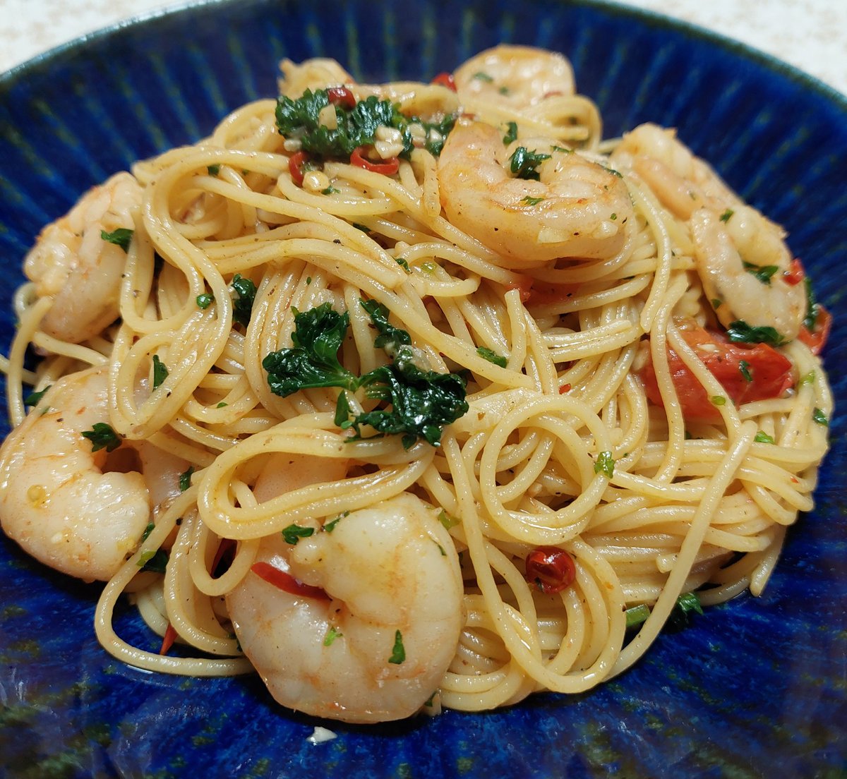 もにか tweet media