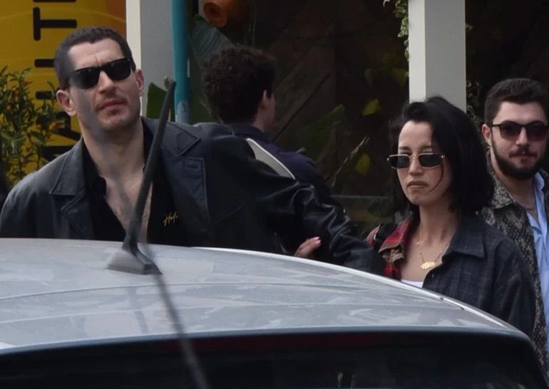 Daily Magazin tweet media