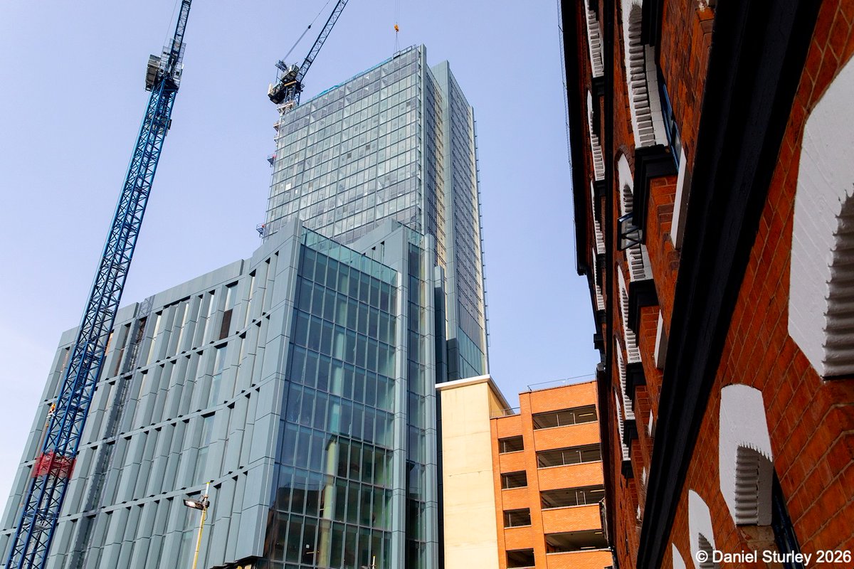 Daniel_Sturley's tweet image. #Birmingham UK, the #construction of the Beorma Quarter #development in #Digbeth is nearing external completion 😎

Please see the full gallery through the link below: danielsturley.com/beorma-quarter… 

#BirminghamWeAre #NearlyFinished 
#Architecture #Photography
