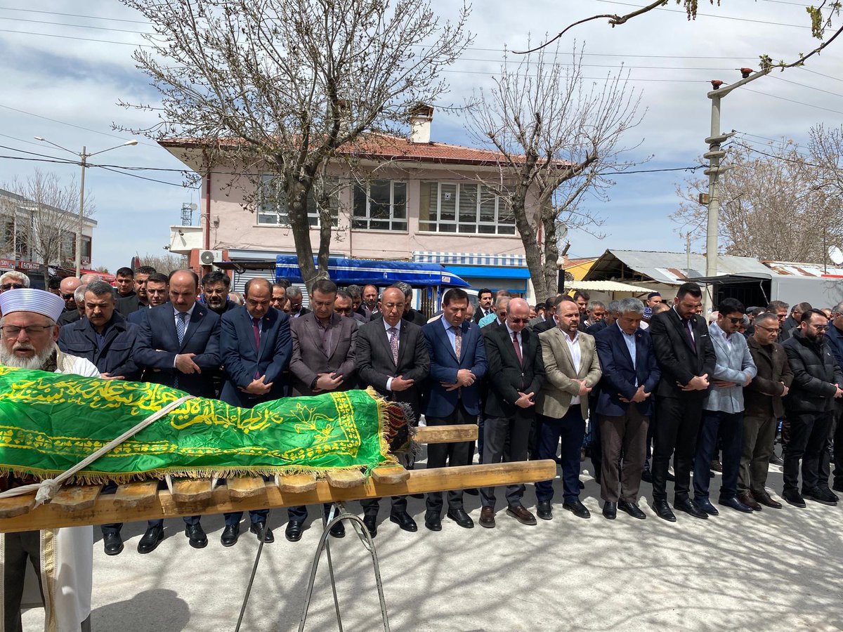 Mustafa Kavuş tweet media