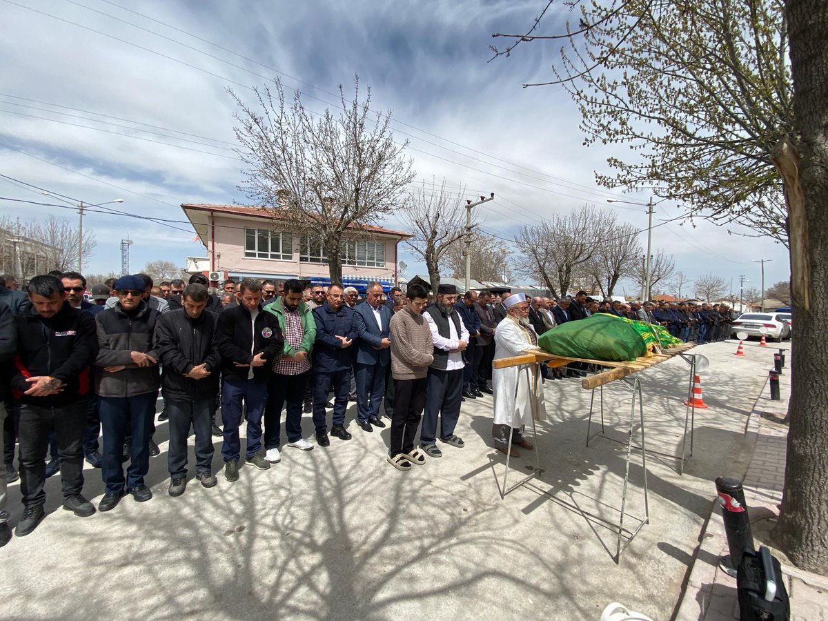 Mustafa Kavuş tweet media