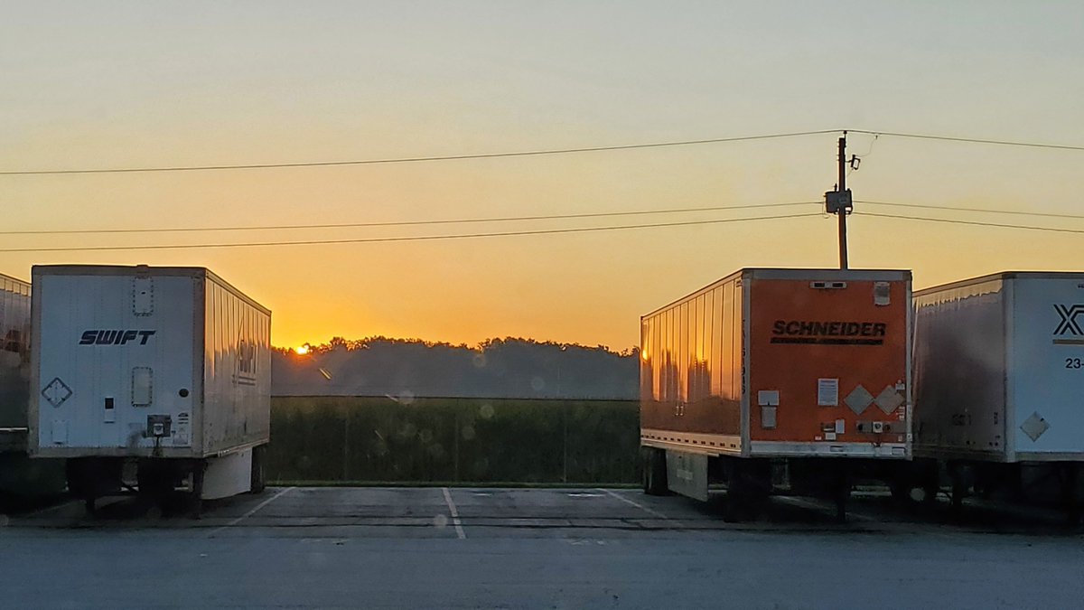 MinuteWithMike's tweet photo. Explaining your schedule to people who do not understand trucking isn't just an exhausting conversation—it's a test. Building a wall of resentment is easy; extending patient grace takes strength. Let your cab be a zone of understanding today. Mirror the gentle patience God shows you.

Read today's #MinuteWithMike: https://t.co/Fy51VDPkXL 

#ChristianTrucker #FaithOverFear #DailyDevotional #WordOnTheRoad #BibleVerseOfTheDay