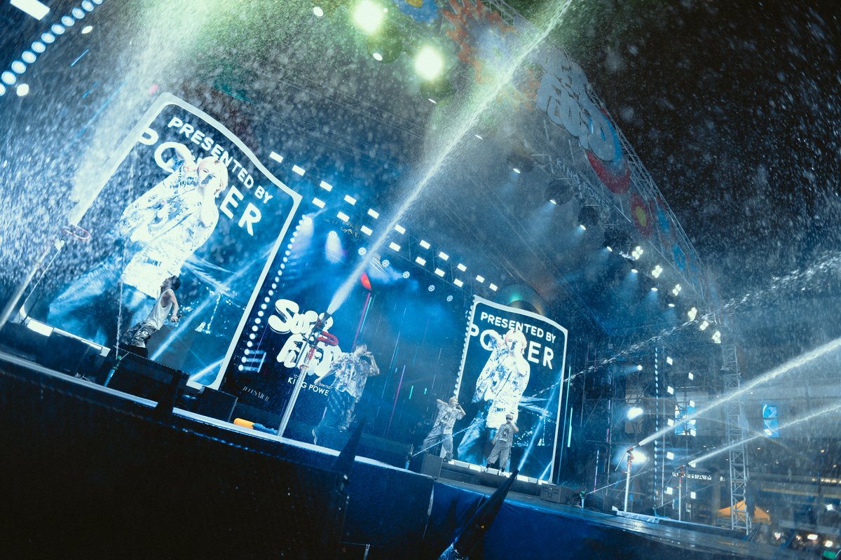 CultureCruise's tweet image. ［Report］

オフィシャルレポート到着🇹🇭
全曲セットリスト掲載🎧

LIL LEAGUE
KID PHENOMENON
WOLF HOWL HARMONY

▼バンコクのソンクラーン音楽イベント
『SUPERFLUID 2026』出演レポート 

🔗culture-cruise.com/superfluid-202…

#LILLEAGUE
#KIDPHENOMENON
#WOLFHOWLHARMONY
#SUPERFLUID2026