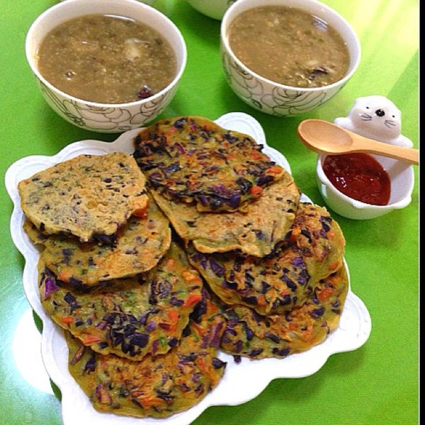 Celine Gros tweet media