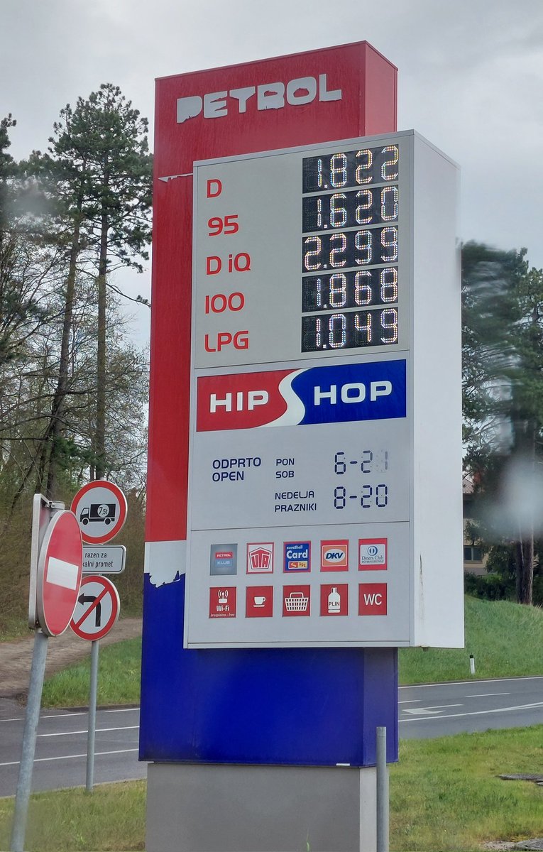 Questi i prezzi dei carburanti in Slovenia validi fino al prossimo lunedì. 
In Slovenia i prezzi sono amministrati e vengono aggiornati settimanalmente.
#carocarburanti #benzina #gasolio #IranWar