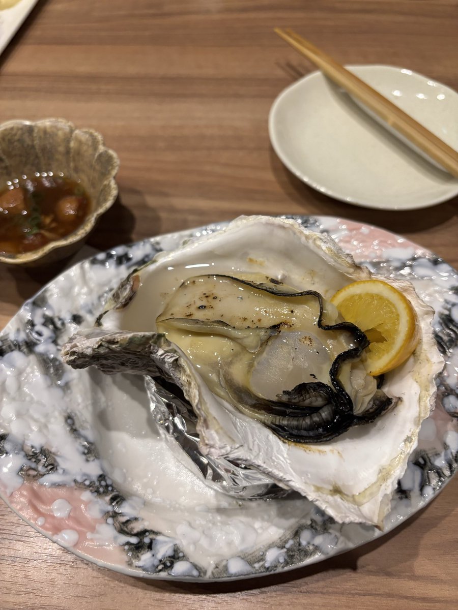 とりあえず生で！ tweet media