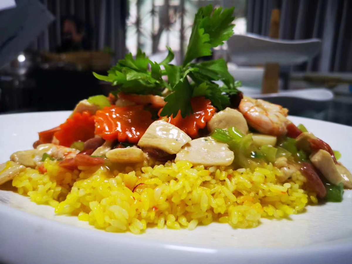 Canferhad tweet media