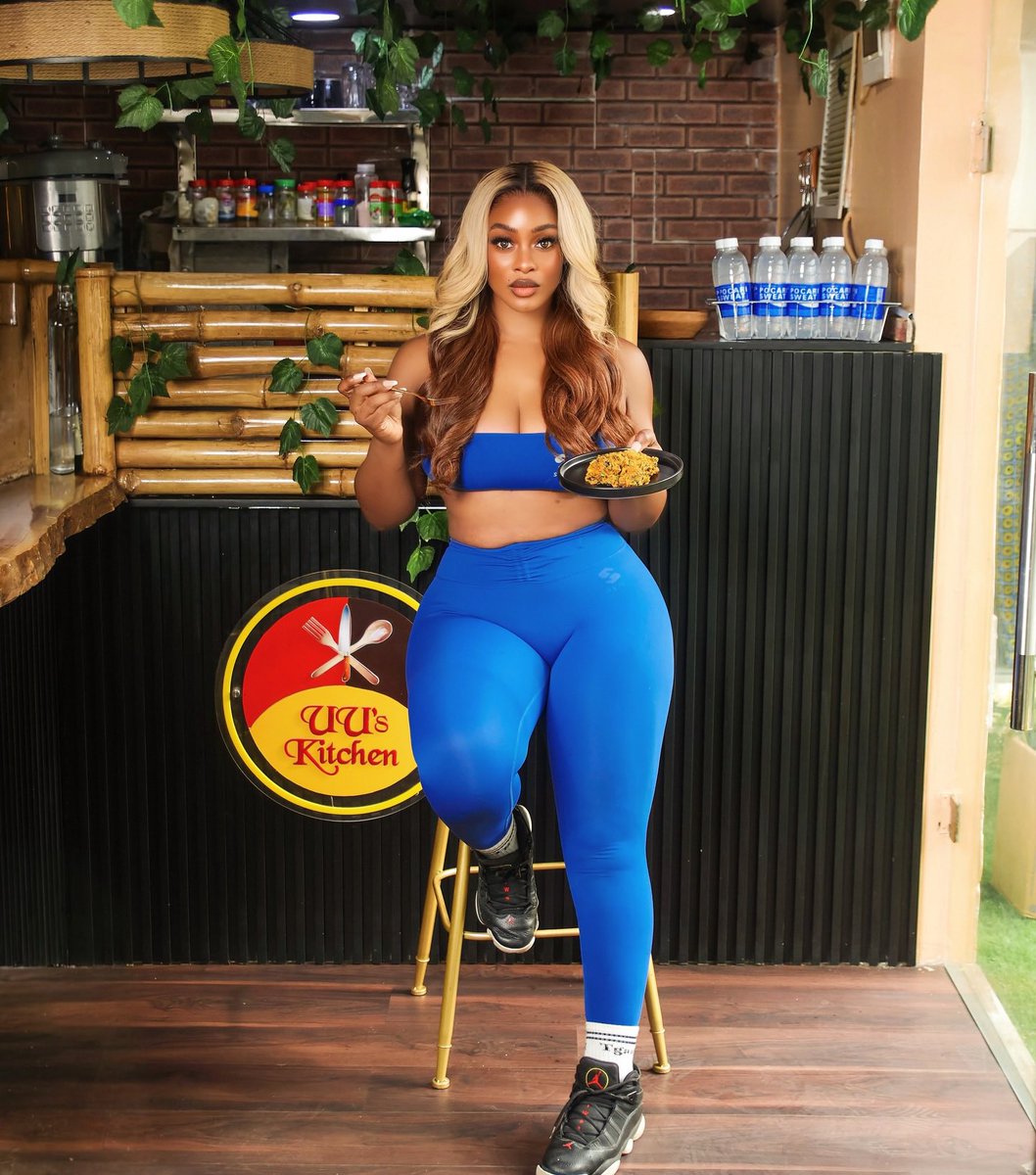 metronaija's tweet photo. Uriel

The only female celebrity in Nigeria that got a perfect body without surgery.

Just healthy food and exercises https://t.co/oRnDotxqQZ