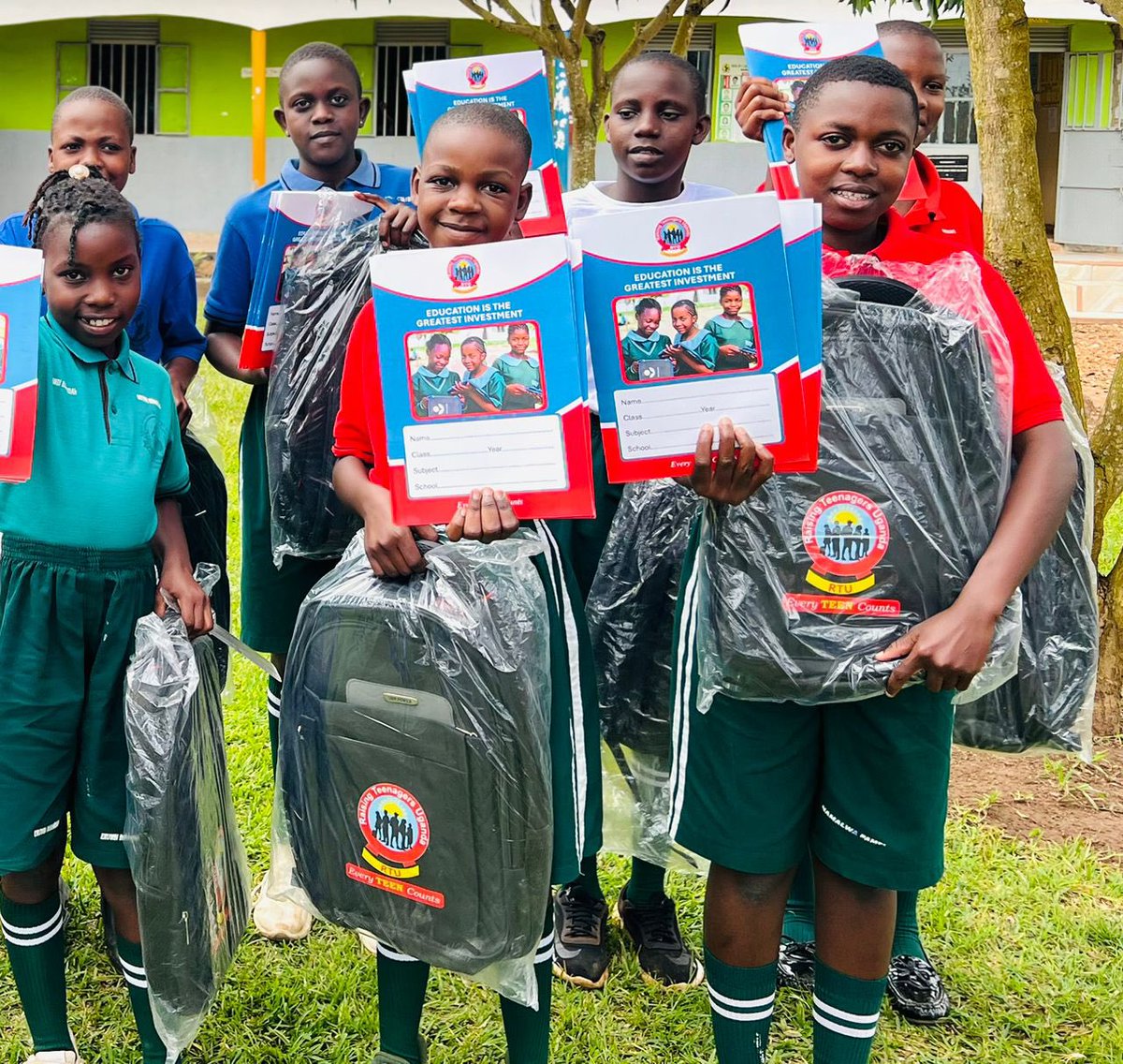 nankunda20's tweet image. We are making Education possible for Children through provision of scholastic materials:
Remember Education is the greatest investment:
#EducationForAll #TheRightToBeAGirl