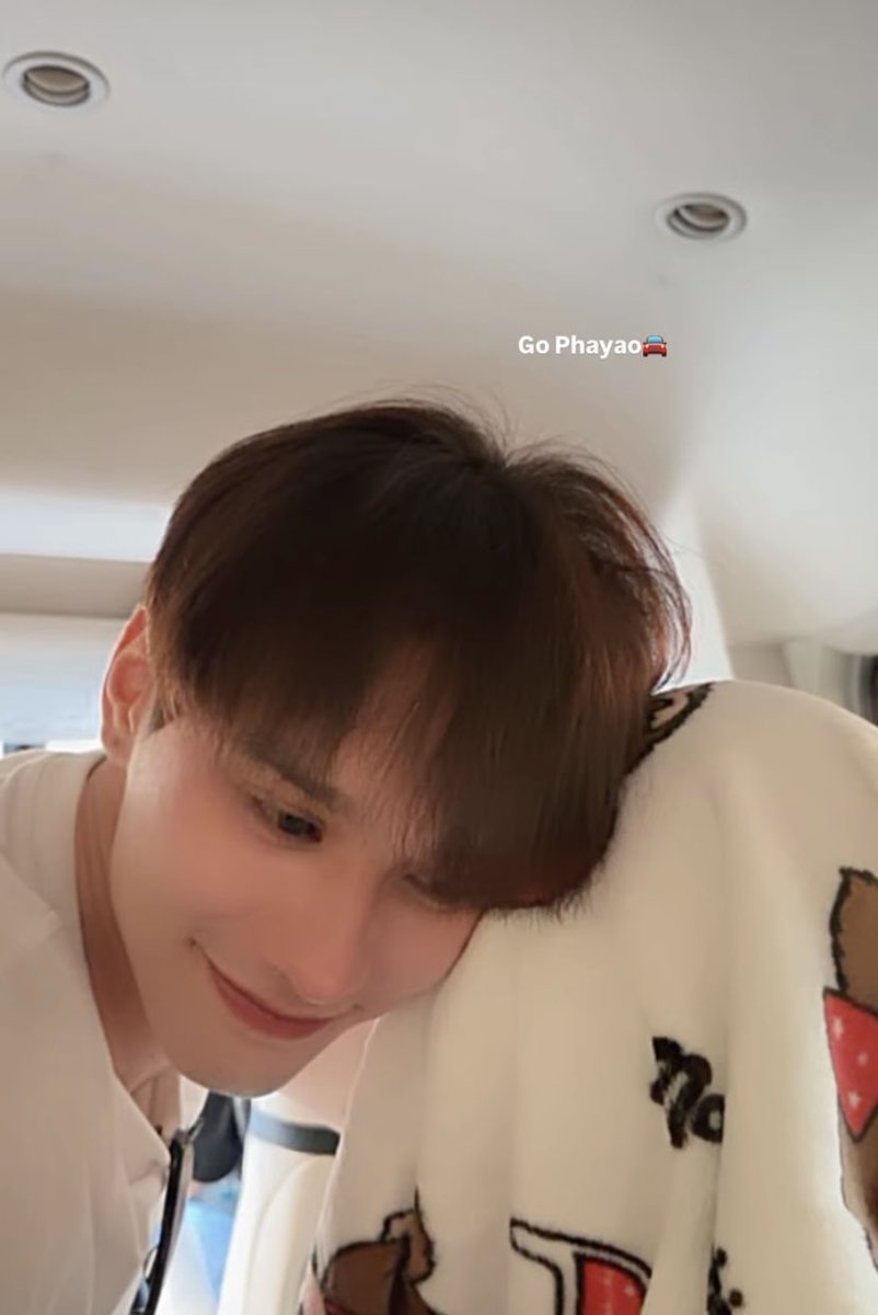 BunnyToast_'s tweet photo. ฉันคาดหวังให้เมะเอาคืน แต่ดูจากสถานการณ์แล้ว แพนด้ายิ้มหวานเหมือนเมาใบไผ่มากอ่ะ สภาพนี้เจอหน้าเค้า เค้าอ้อนนิดเดียวก็หายงอลชัวร์แน่นอน  555555555555555555555 ฉันไม่น่าคาดหวังจากคนที่รมทสนลเลย 🤣🤣 https://t.co/YWSpy2gspK