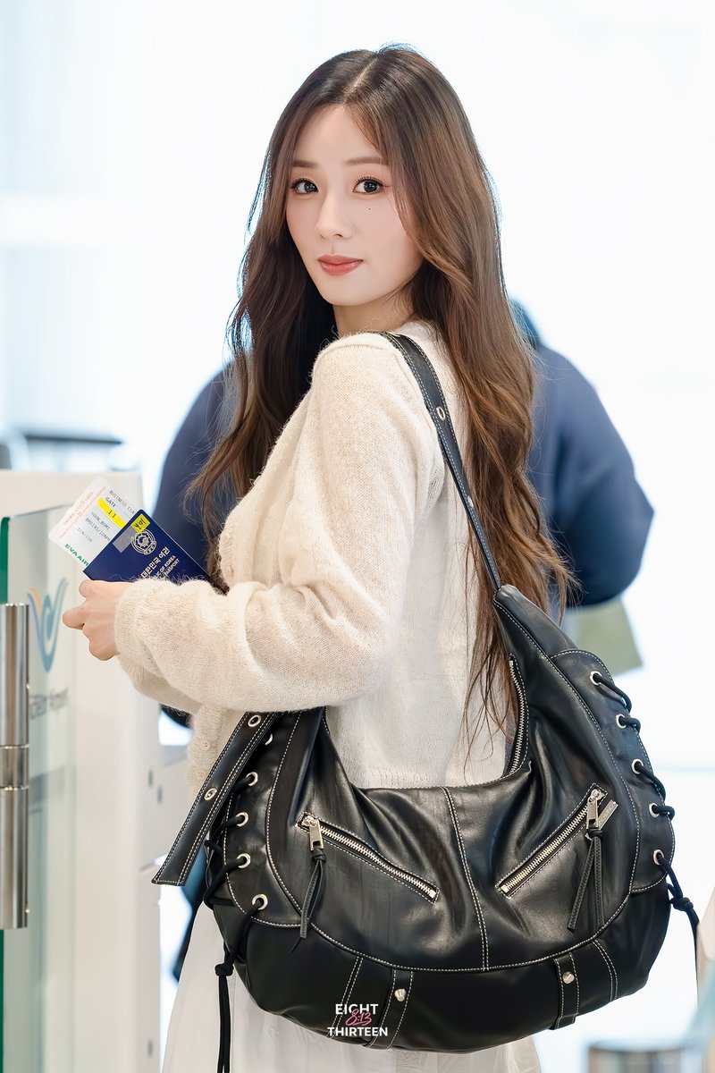 8시13분 tweet media