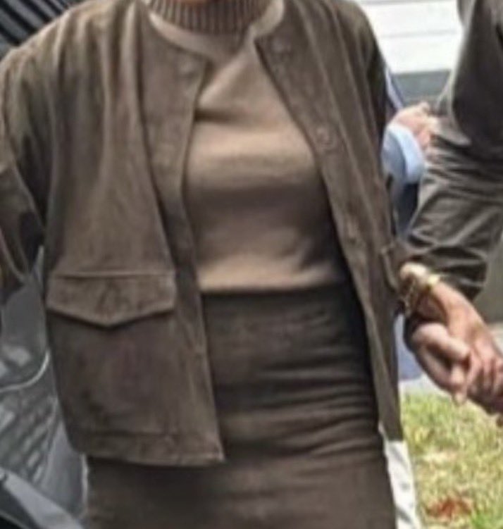 The Winking Minx tweet media